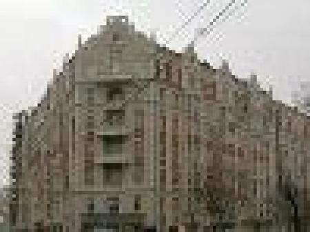 ЮКОС отменил собрания акционеров в понедельник и 13 января