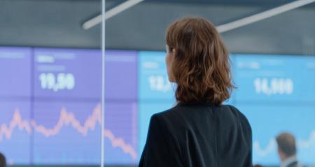 Ипотека после ставки 14,5%: банки начали аккуратно снижать проценты