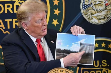 Трамп требует отменить право на гражданство для детей нелегалов
