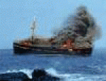 Четверо погибших остались на сгоревшем корабле